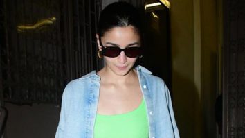 Cutie! Alia Bhatt gets clicked in her cool casuals by paps
