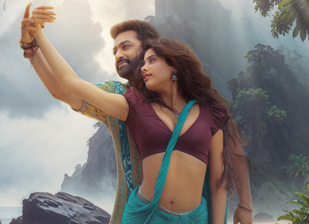 Devara Part 1: Jr. NTR and Janhvi Kapoor promise to set screen ablaze with their passionate romance in the second single