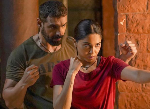 EXCLUSIVE: CBFC deletes 9.14 minutes of content from John Abraham-starrer Vedaa; blurs visuals of tearing of currency notes : Bollywood News – Bollywood Hungama