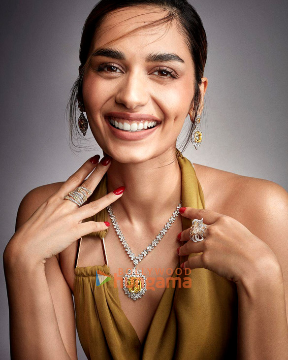 manushi chhillar1 5