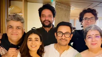 Photos: Aamir Khan, Reena Dutta and Maharaj cast snapped at success bash