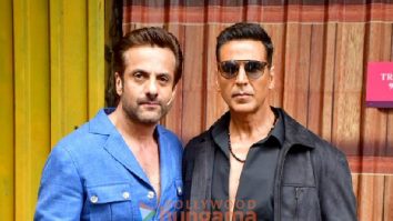 Photos: Akshay Kumar, Vaani Kapoor, Fardeen Khan and team Khel Khel Mein snapped on the sets of Bigg Boss Marathi