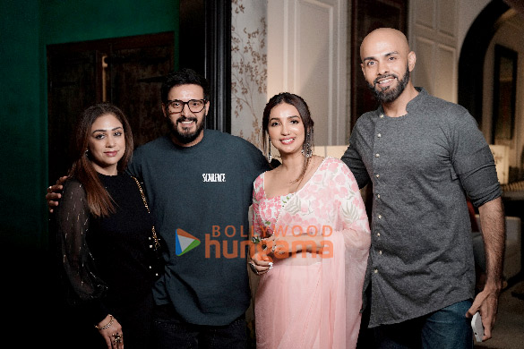 photos bhumi pednekar bhushan kumar jackky bhagnani rakul preet singh and more attended the success bash of phir aayi hasseen dillruba hosted by writer producer kanika dhillon 4