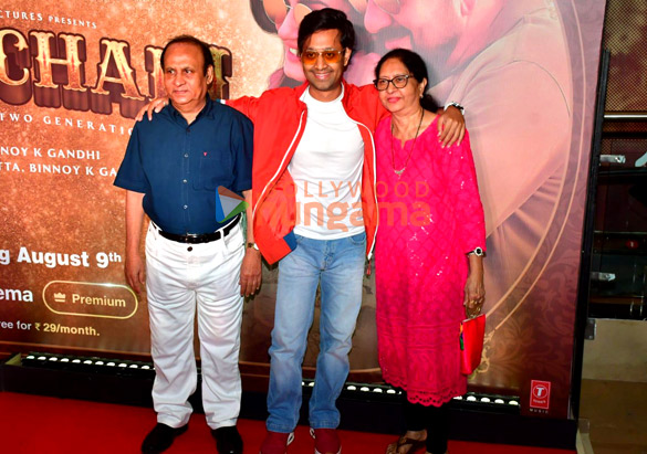 photos celebs grace the premiere of ghudchadi 8