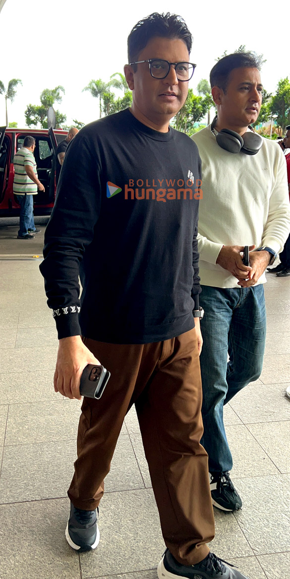 photos ishaan khatter shekhar suman and bhushan kumar snapped at the airport 3