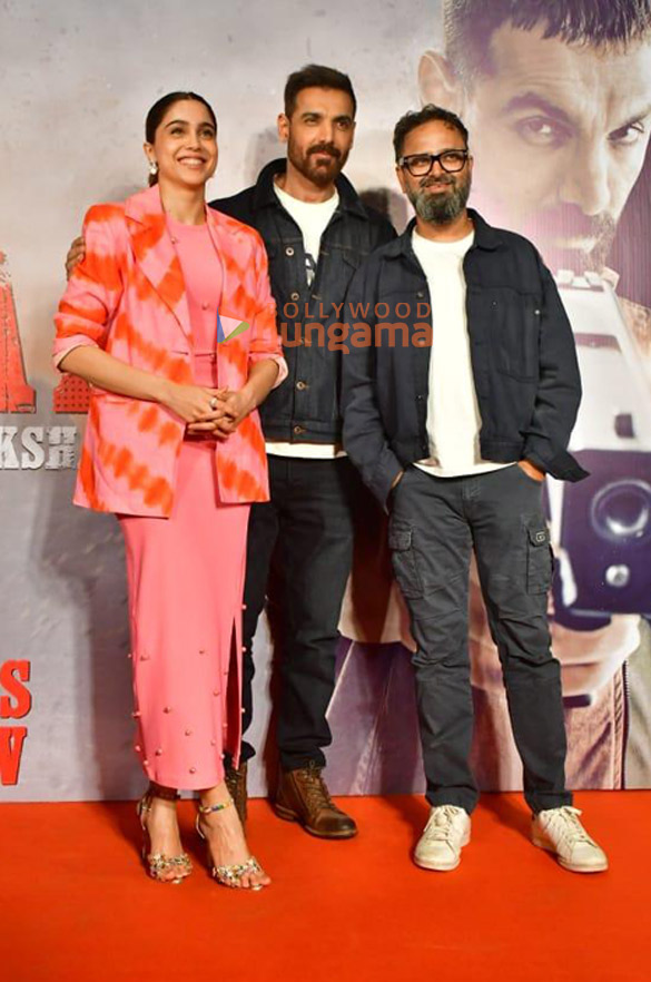 Photos: John Abraham, Sharvari and others grace the premiere of Vedaa Photos: John Abraham, Sharvari and others grace the premiere of Vedaa