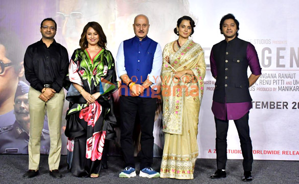 Photos: Kangana Ranaut, Anupam Kher, Shreyas Talpade, Mahima Choudhary and others snapped at the trailer launch of their film Emergency Photos: Kangana Ranaut, Anupam Kher, Shreyas Talpade, Mahima Choudhary and others snapped at the trailer launch of their film Emergency