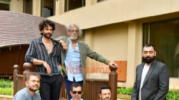 Photos: Rajat Kapoor, Manav Vij and others snapped promoting Tanaav season 2