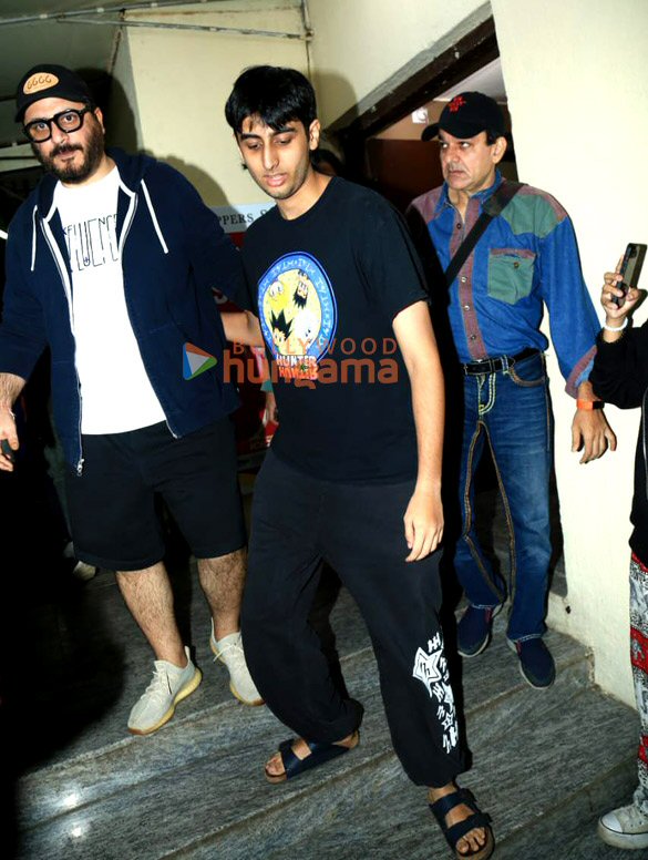 photos shraddha kapoor shanaya kapoor sanjay kapoor and others snapped at juhu pvr 4