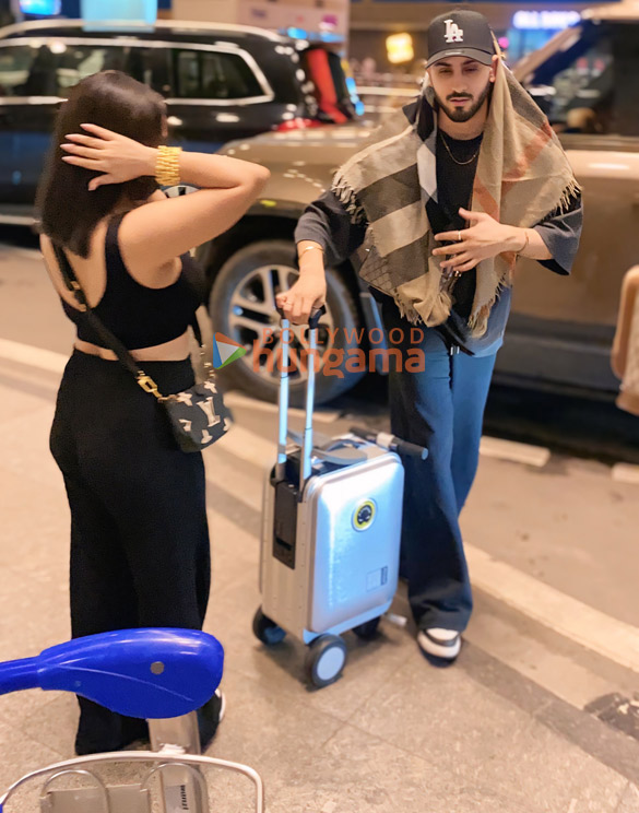 photos sonam kapoor ahuja shweta tripathi and others snapped at the airport 1029 5