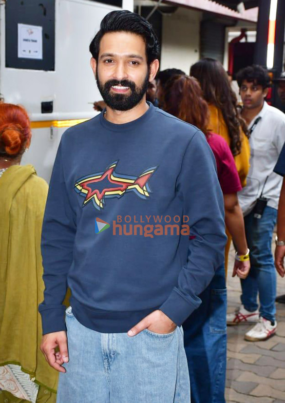 photos taapsee pannu vikrant massey and sunny kaushal snapped promoting phir aayi hasseen dillruba 1