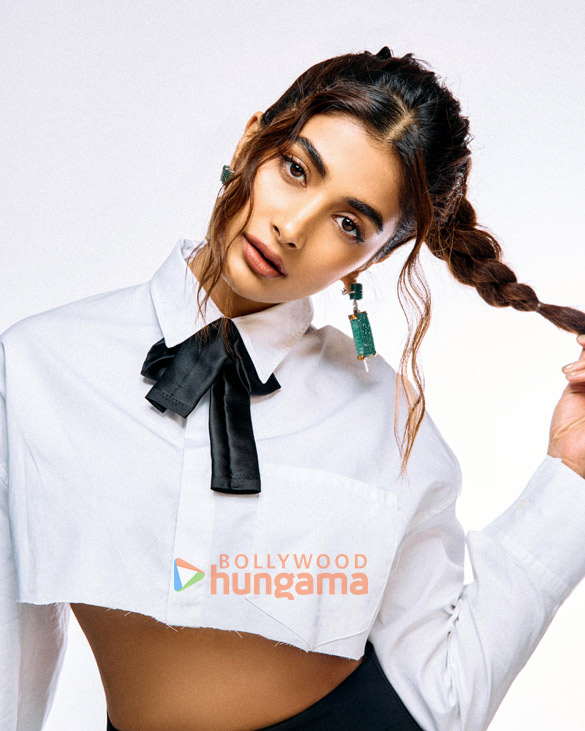 pooja hegde 5 80