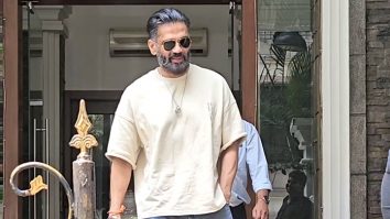 Suniel Shetty makes a statement in his cool outfit