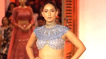 Uff so gorgeous! Mira Rajput Kapoor walks the ramp in her shimmery lehenga