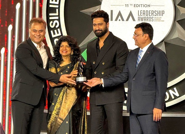 Vicky Kaushal wins IAA Brand Endorser of the Year Male Award : Bollywood News