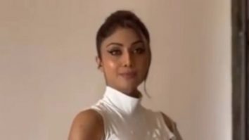 You can never go wrong with white! Shilpa Shetty