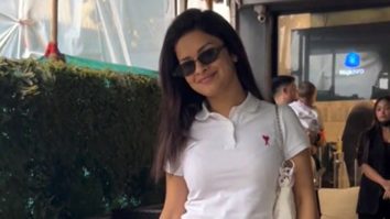Avneet Kaur gets clicked by paps outside a salon in the city