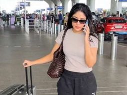 Kritika Kamra greets paps with a smile as she gets clicked at the airport