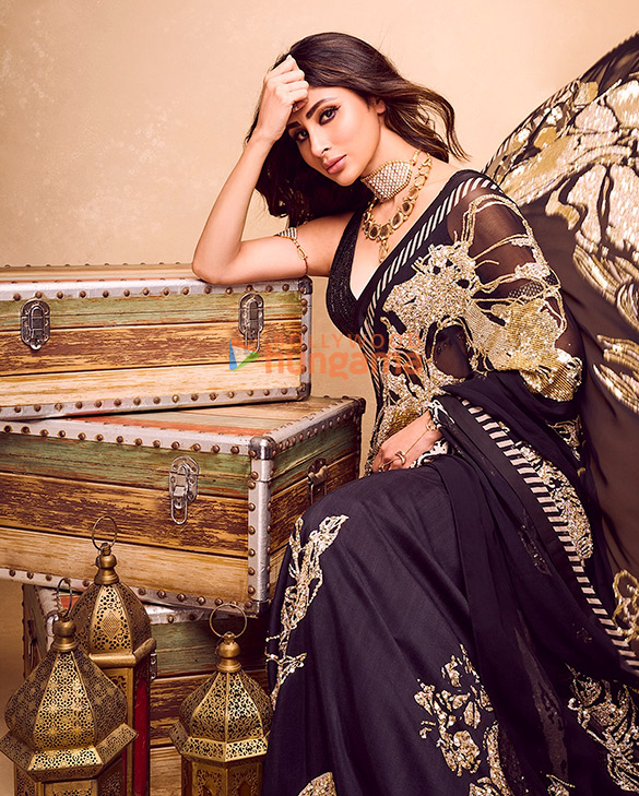 mouni roy 1 273
