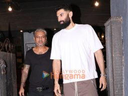 Photos: Aditya Roy Kapur snapped at Hakim Aalim’s salon in Bandra