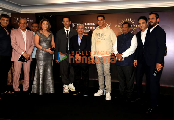 photos akshay kumar karan johar and others snapped at the fef annual gala in mumbai 1