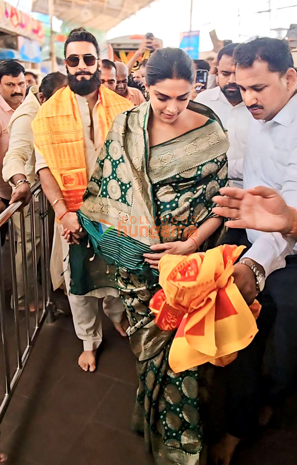 photos deepika padukone and ranveer singh seek blessings at siddhivinayak temple 5