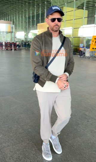 Photos: Hrithik Roshan, Avneet Kaur, Bharti Singh and Haarsh Limbachiyaa snapped at the airport