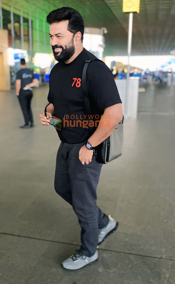 photos indrajith sukumaran snapped at the airport 1
