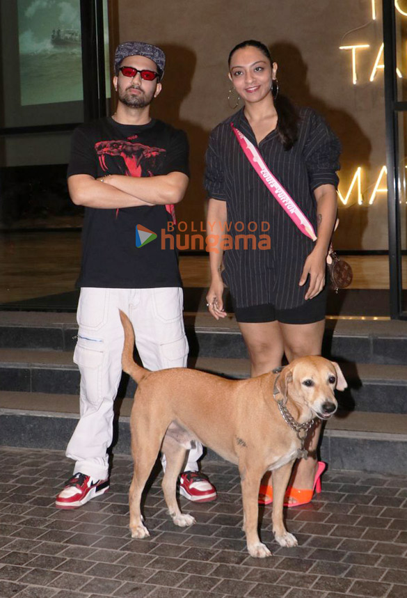 photos manushi chhillar malavika mohanan and others grace the special screening of yudhra 145 4