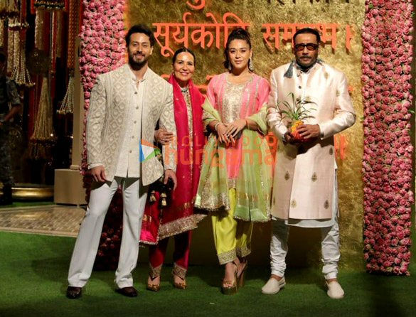 photos saif ali khan kareena kapoor khan tiger shroff and others snapped at ambanis house for ganesh chaturthi celebration 2