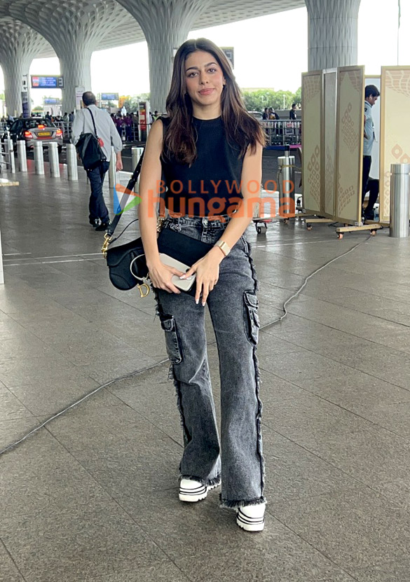 photos sanjana sanghi rasha thadani nawazuddin siddiqui and avneet kaur snapped at the airport 12