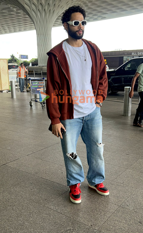 photos sanjana sanghi rasha thadani nawazuddin siddiqui and avneet kaur snapped at the airport 9