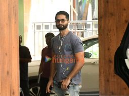 Photos: Shahid Kapoor snapped outside Dinesh Vijan’s Maddock office