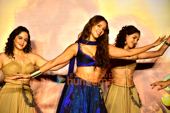 photos triptii dimri and others snapped at mere mehboob song launch from vicky vidya ka woh wala video 2300 2