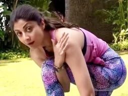 Queen of flexibility! Shilpa Shetty performs yoga with utmost efficiency