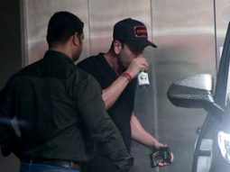 Paps capture a glimpse of Ranbir Kapoor as he steps out in the city