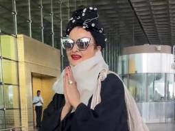 Timeless Diva! Rekha once again sets fashion inspiration with her airport look