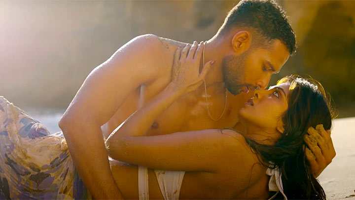 Saathiya Teaser | Yudhra | Siddhant Chaturvedi & Malavika Mohanan Saathiya Teaser | Yudhra | Siddhant Chaturvedi & Malavika Mohanan