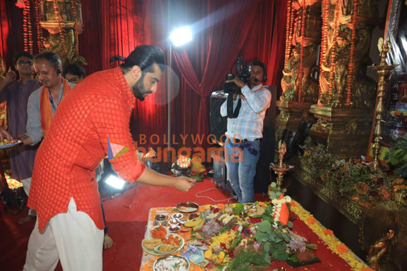 3photos rohit shetty and arjun kapoor at marathi dandiya mohotsav 4