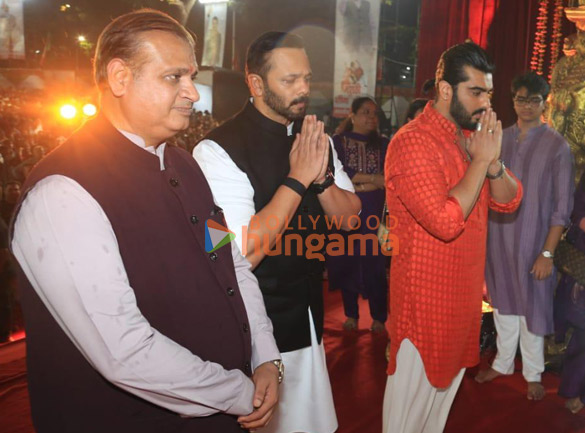 3photos rohit shetty and arjun kapoor at marathi dandiya mohotsav 7