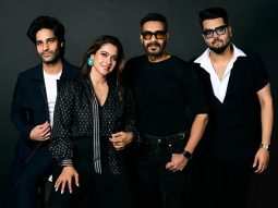 Kajol shares photos with Ajay Devgn including others from Do Patti premiere