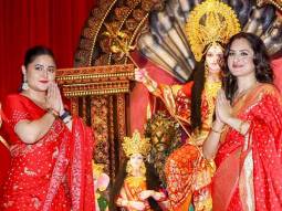 Rashami Desai snapped at the Goregaon Durga Mahotsav 2024