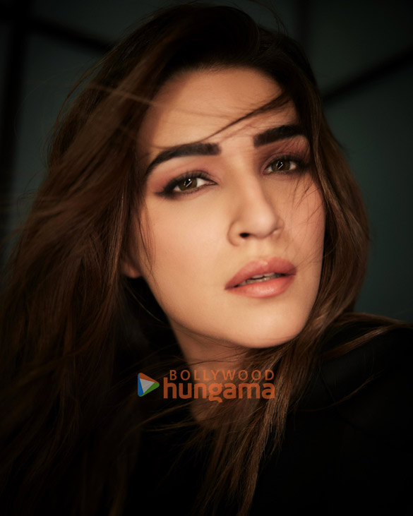 kriti sanon 1 393