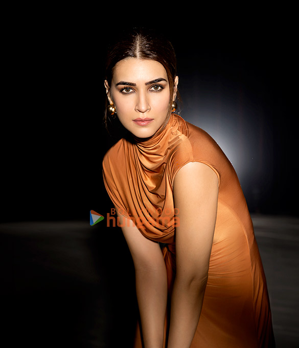 kriti sanon 2 365
