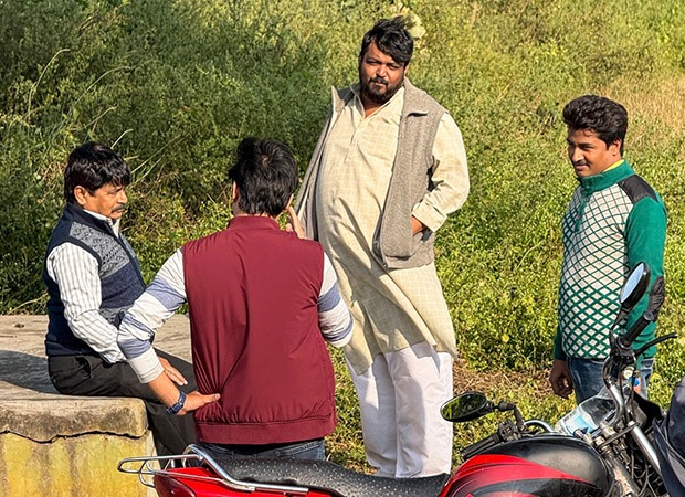 Panchayat stars Jitendra Kumar, Raghubir Yadav, Faisal Malik, and others start filming fourth season; Prime Video gives a peek into behind-the-scenes : Bollywood News