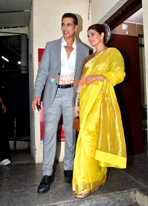 photos akshay kumar twinkle khanna and dimple kapadia snapped at pvr juhu 3
