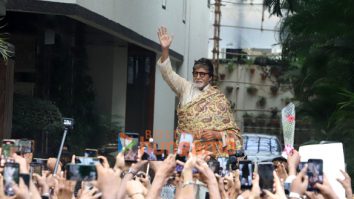 Photos: Amitabh Bachchan snapped greeting fans outside his house on his birthday