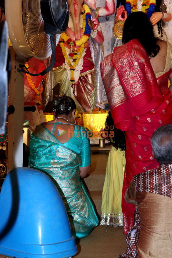 photos bipasha basu and karan singh grover snapped at durga puja pandal in mumbai 2