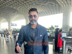 Photos: Bobby Deol and Pooja Hegde snapped at the airport
