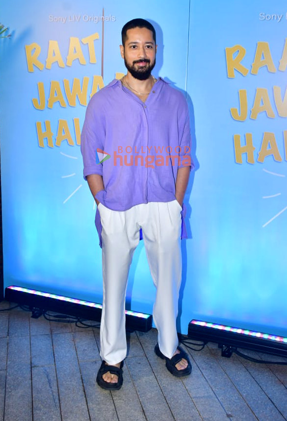 photos celebs grace the special screening of raat jawan hai 16